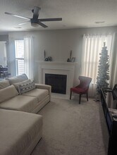 158 Broadmoore Blvd in Pataskala, OH - Building Photo - Building Photo