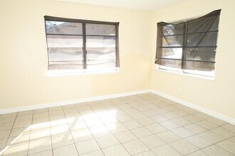 13207 Santa Teresa Rd in Houston, TX - Building Photo - Building Photo