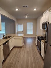 3114 Freeboard Dr in Santa Fe, TX - Building Photo - Building Photo