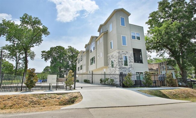 1416 Wichman St in Houston, TX - Foto de edificio - Building Photo