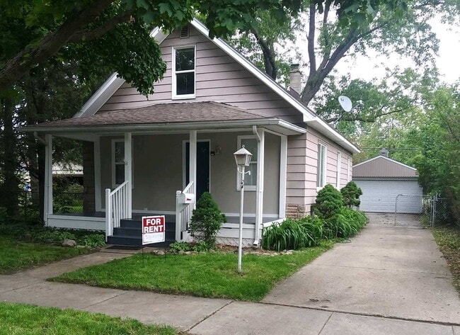 property at 1938 Wrenson Street
