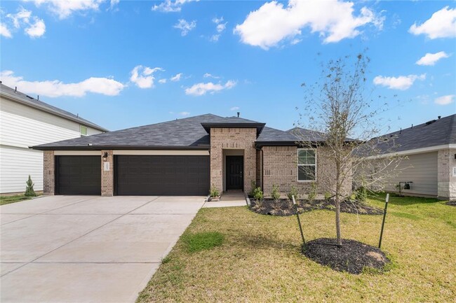 property at 5603 Poplar Rdg Ct