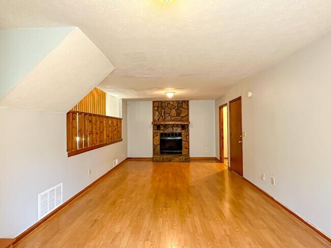 5506 Singleton Rd in Norcross, GA - Building Photo - Building Photo