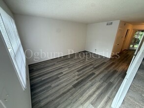 311 Salisbury St in Kernersville, NC - Building Photo - Building Photo