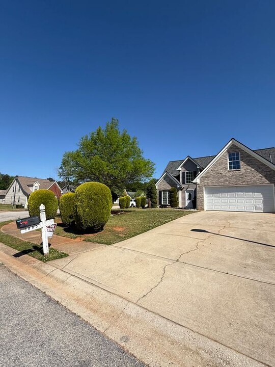 1885 New Orleans Way in Mcdonough, GA - Building Photo