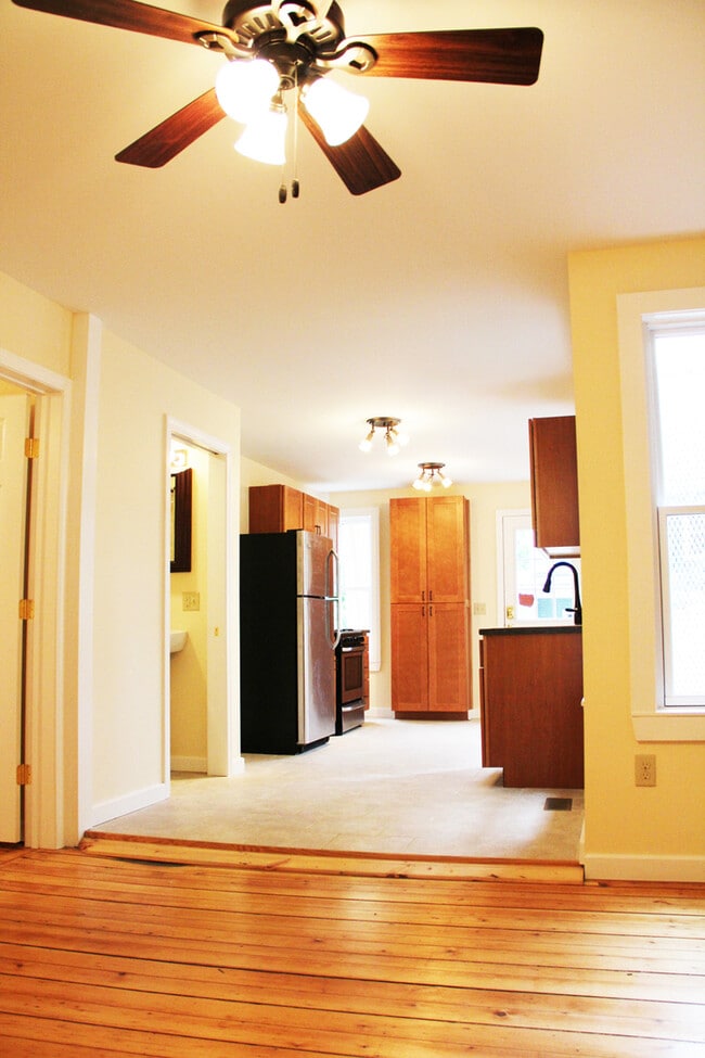 property at 39 Peru St