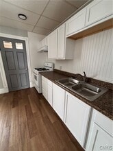 702 Leray St in Watertown, NY - Building Photo - Building Photo