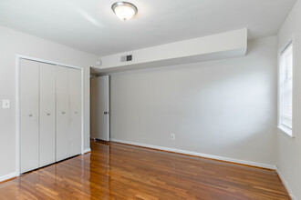 The Wilshire Apartments in Baltimore, MD - Building Photo - Interior Photo