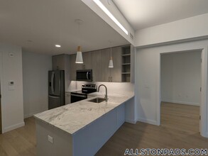 55 Brighton Ave in Boston, MA - Building Photo - Building Photo