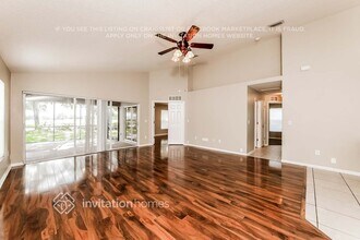 6651 Cambridge Park Dr in Apollo Beach, FL - Building Photo - Building Photo
