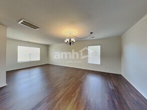 1611 Rustic Arch Way in Huntersville, NC - Building Photo - Building Photo