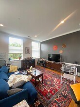 245 Beacon St in Somerville, MA - Building Photo - Building Photo
