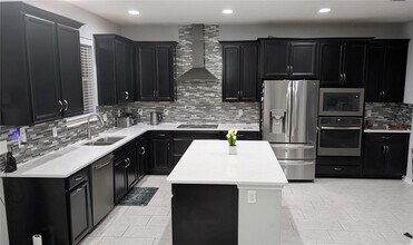 4714 Oregon Acres Cove in Sanford, FL - Building Photo - Building Photo