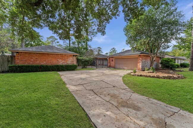 12319 Campos Dr in Houston, TX - Building Photo - Building Photo