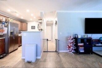 1369 Chesapeake Ave in Naples, FL - Building Photo - Building Photo