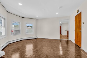 633 McGillvray Pl in Linden, NJ - Building Photo - Building Photo