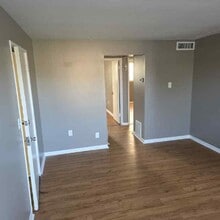 3513 Georgetown Pl in Louisville, KY - Foto de edificio - Building Photo