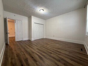 2482 W 10th St in Cleveland, OH - Building Photo - Building Photo