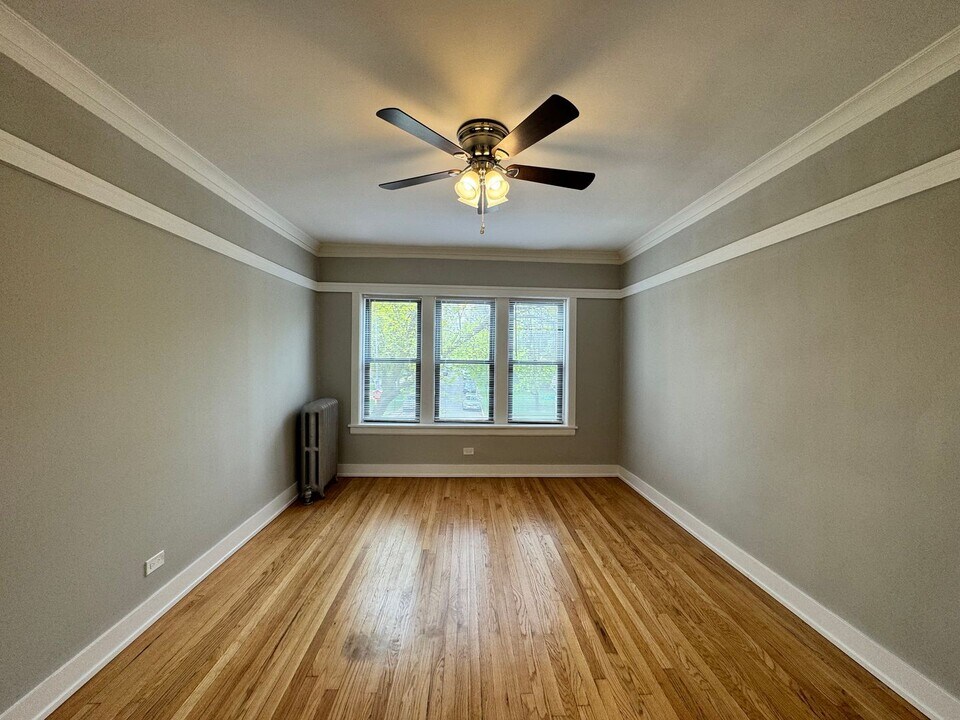 2609 N Kostner Ave, Unit 1 in Chicago, IL - Foto de edificio