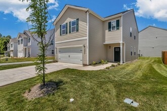 507 Jaca Ln in Arden, NC - Building Photo - Building Photo