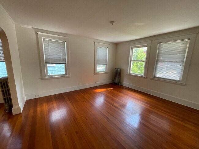 176 Safford St in Quincy, MA - Building Photo - Building Photo