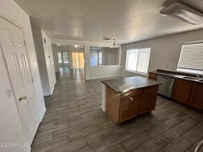 3214 W Alta Vista Rd in Phoenix, AZ - Building Photo - Building Photo