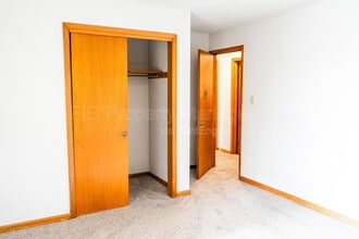 4225 Buffat Mill Rd in Knoxville, TN - Building Photo - Building Photo