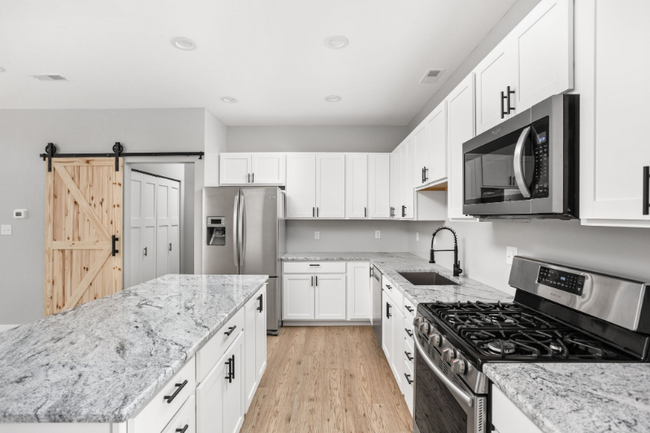 property at 1111 N Hamilton Ave
