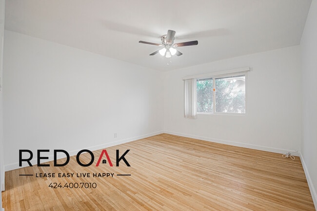 234 Fair Oaks Ave in Pasadena, CA - Building Photo - Building Photo