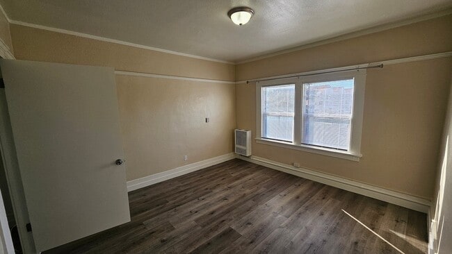 1330 W 11th St, Unit 16