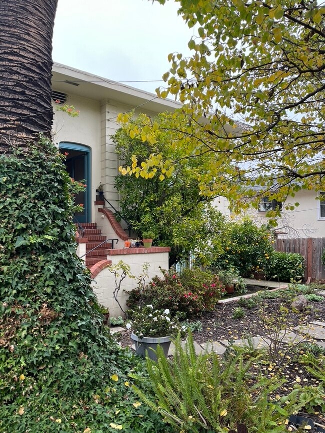 371 Cerrito Ave, Unit 371 Cerrito