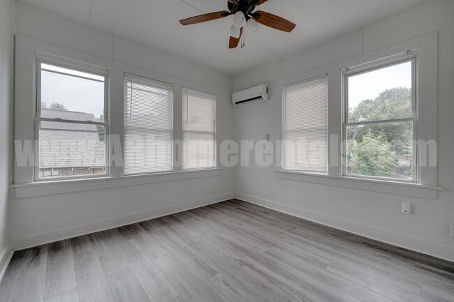 2116 Cumberland St in Little Rock, AR - Building Photo - Building Photo