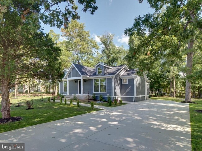 14750 Jordan Ln in Haymarket, VA - Building Photo - Building Photo