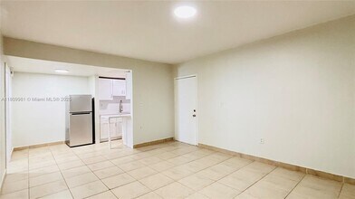 131 Antiquera Ave in Coral Gables, FL - Building Photo - Building Photo