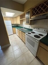 4218 Hessmer Ave in Metairie, LA - Building Photo - Building Photo