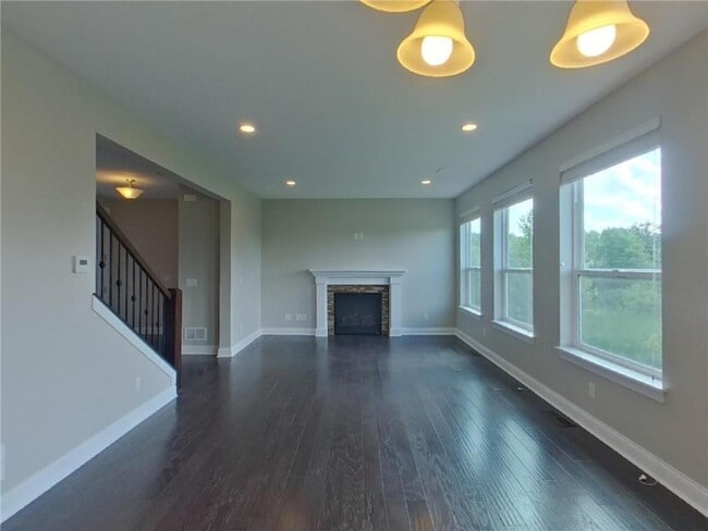 4292 Cottagewood Ct in Excelsior, MN - Building Photo - Building Photo