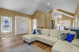 5430 Oakley Ave in Kansas City, MO - Building Photo - Building Photo
