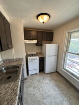 121 E Gorham St in Madison, WI - Building Photo