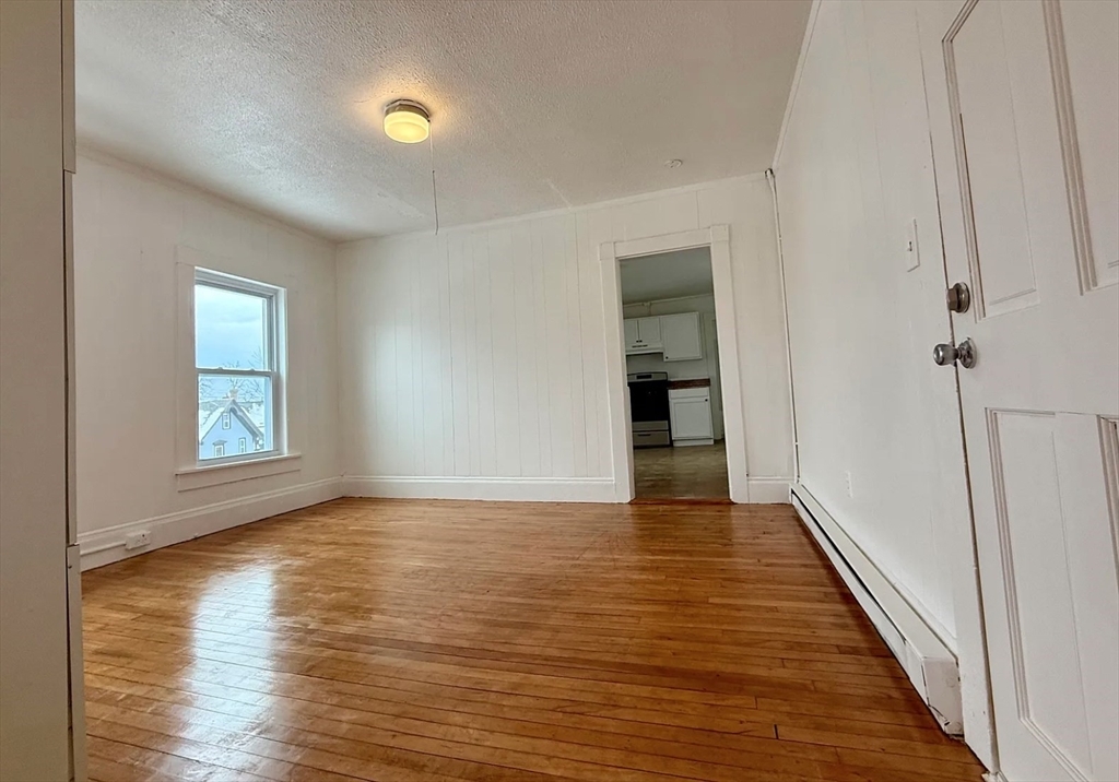 68 Smith St in Lowell, MA - Building Photo