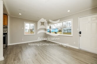 5021 Marburn Ave in Dayton, OH - Foto de edificio - Building Photo