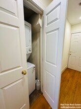 10 Selkirk Rd in Boston, MA - Building Photo - Building Photo