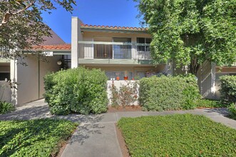5518 Armitos Ave in Goleta, CA - Building Photo - Building Photo