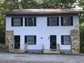 187 Weston Rd in Royal Pines, NC - Building Photo