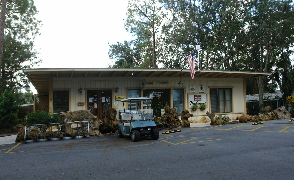 Naples RV Resort in Naples, FL - Building Photo