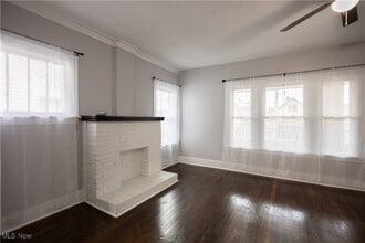 1235 18th St NW in Canton, OH - Foto de edificio - Building Photo