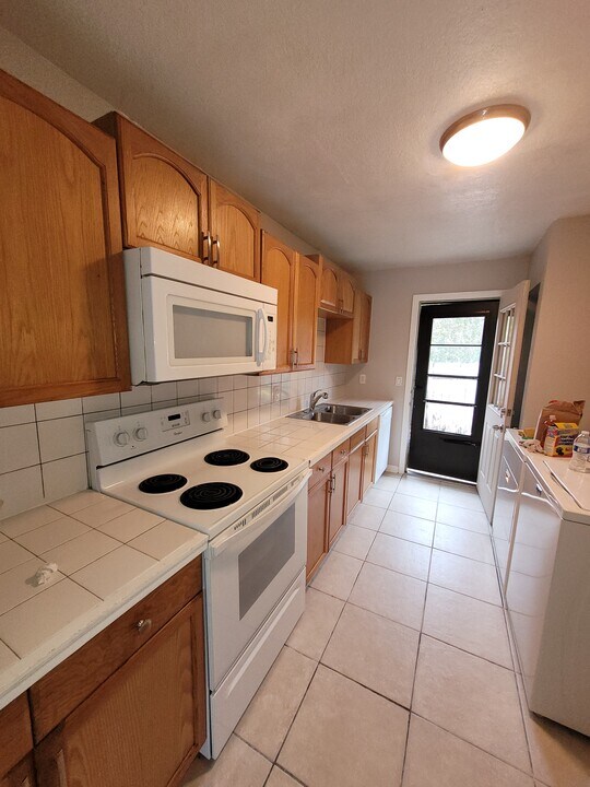 725 Northlake Blvd in Altamonte Springs, FL - Building Photo