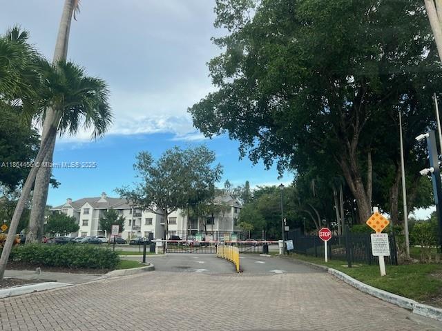 11295 W Atlantic Blvd in Coral Springs, FL - Building Photo - Building Photo