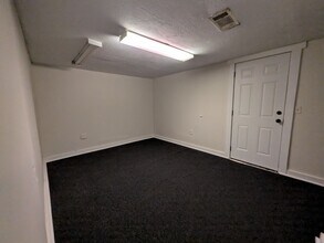 1020 N Main St in Vidor, TX - Building Photo - Building Photo