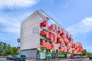 1200 E 11th St, Unit 209 in Austin, TX - Building Photo