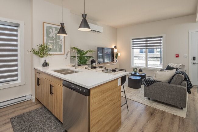 Latitude 49 Townhomes in Winnipeg, MB - Foto de edificio - Interior Photo